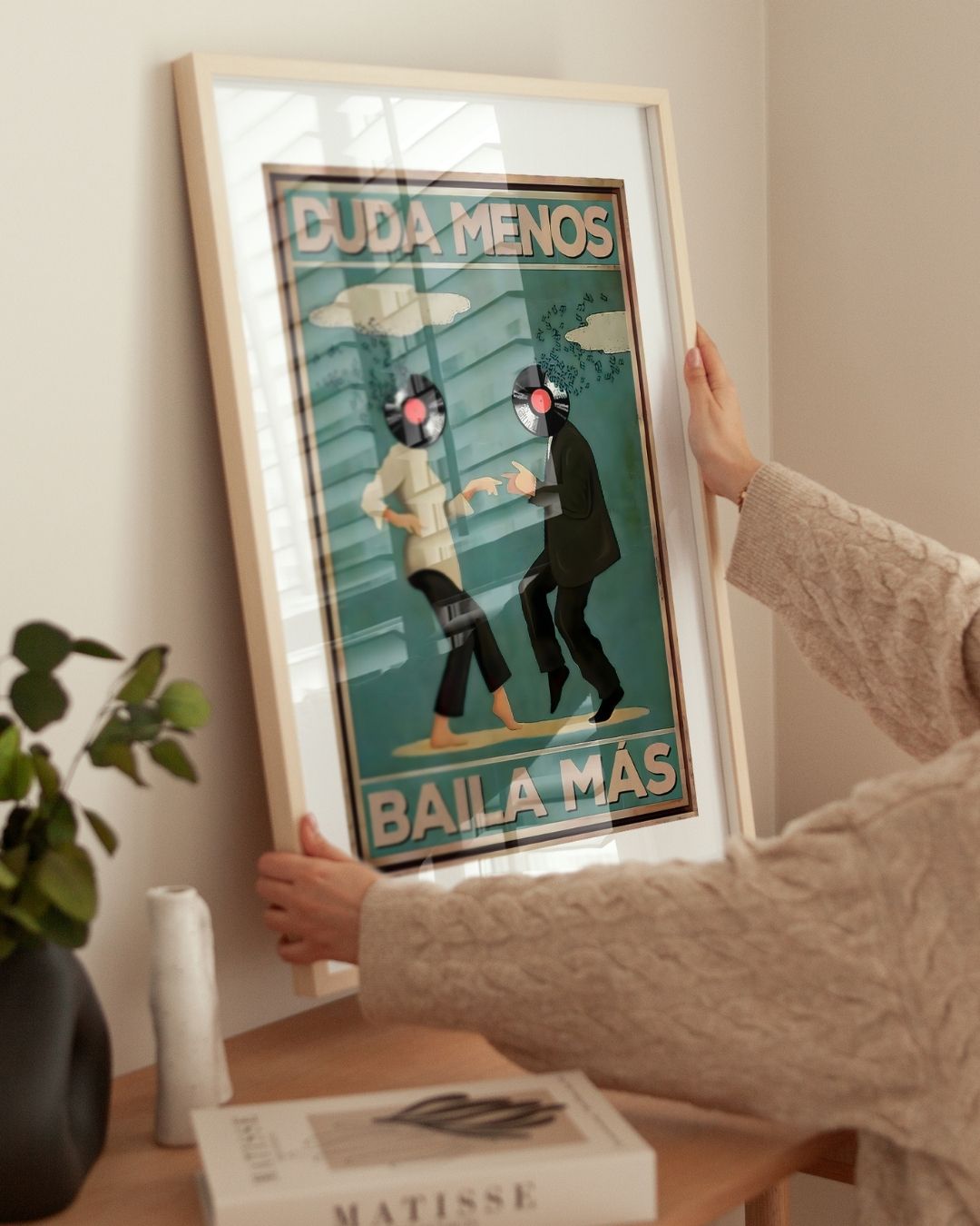 Duda menos, baila màs