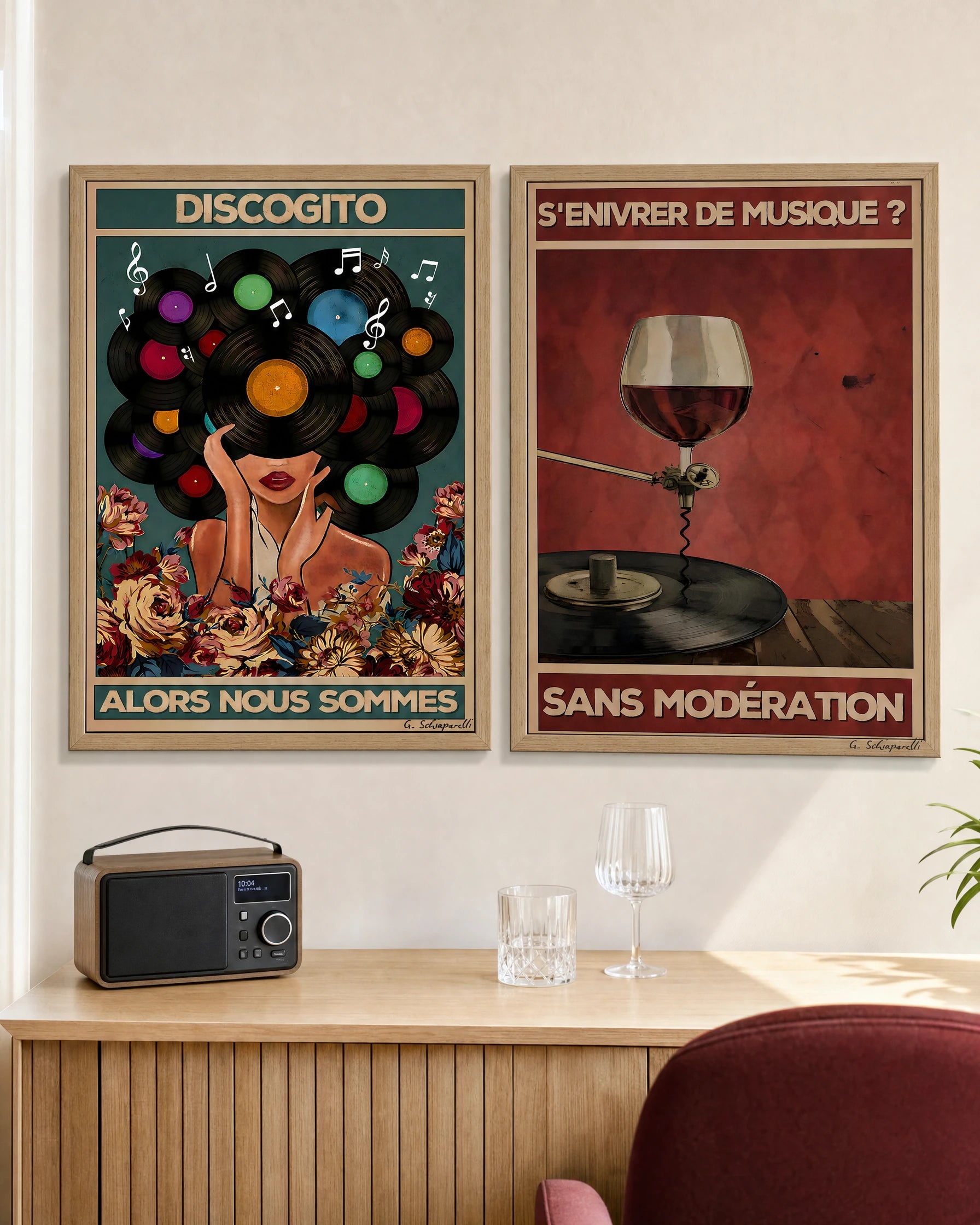 Vinyle et grenat — suggestion de présentation, cadres non inclus